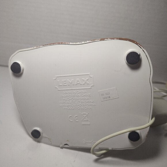 Lemax Swinging Couple Christmas Village Figurine – READ – Doesn’t Work - Picture 10 of 10